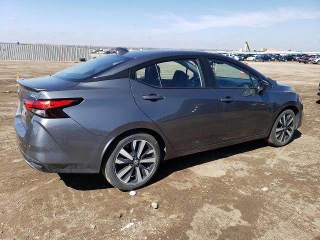 2022 Nissan Versa SR