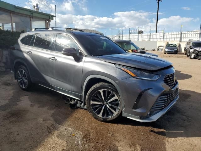 2021 Toyota Highlander XSE