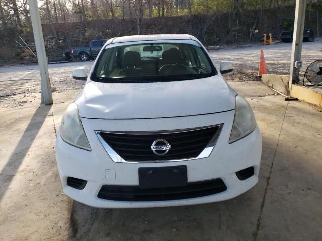 2013 Nissan Versa S