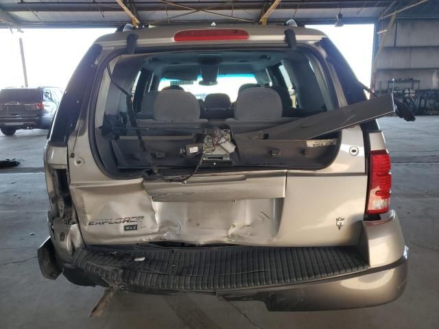 2004 Ford Explorer XLT