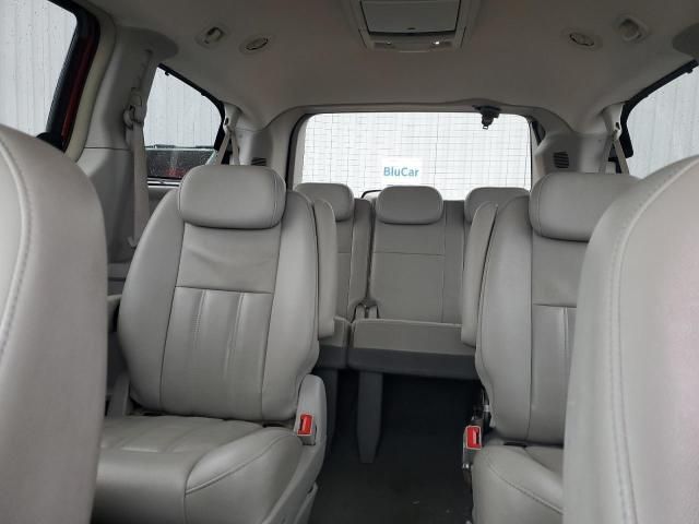 2009 Chrysler Town & Country Touring