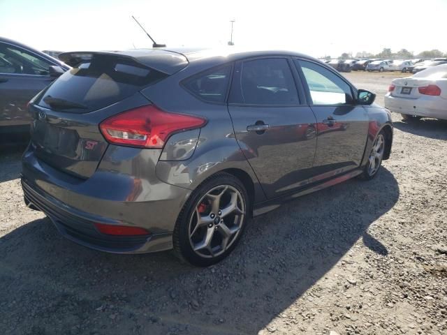 2018 Ford Focus ST