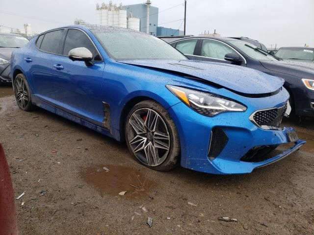 2022 KIA Stinger GT2