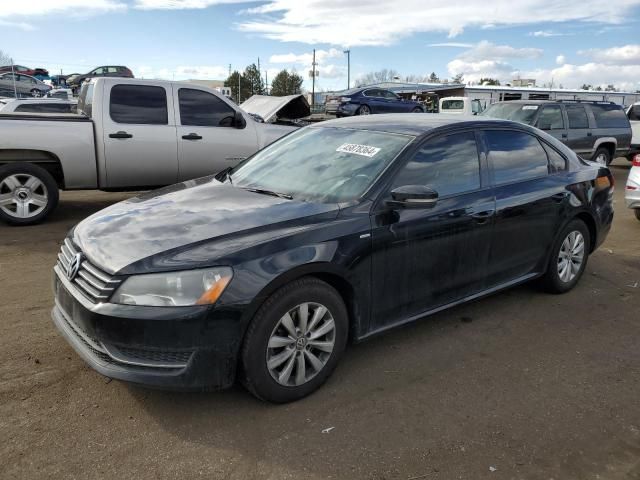 2014 Volkswagen Passat S