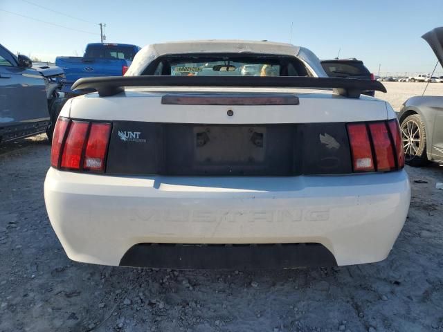 2004 Ford Mustang