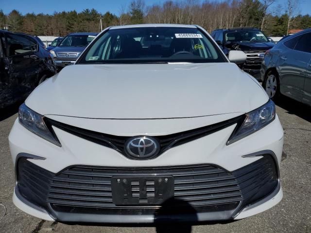 2022 Toyota Camry LE