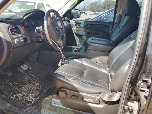 2011 Chevrolet Suburban C1500 LT