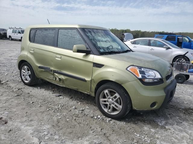 2010 KIA Soul +