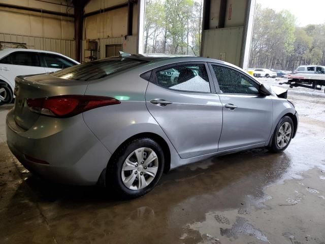 2016 Hyundai Elantra SE