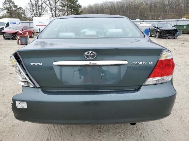 2005 Toyota Camry LE