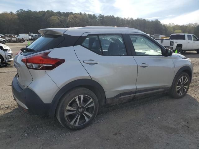 2020 Nissan Kicks SR