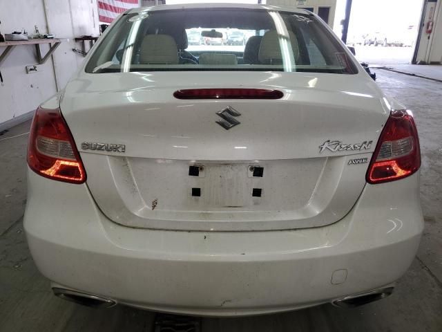 2013 Suzuki Kizashi SE