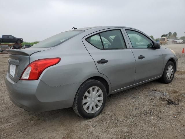 2014 Nissan Versa S