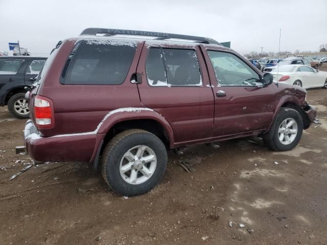 2004 Nissan Pathfinder LE