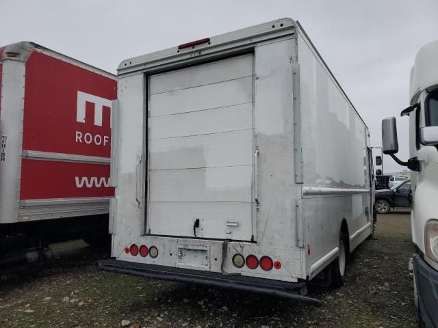 2010 Freightliner Chassis M Line WALK-IN Van