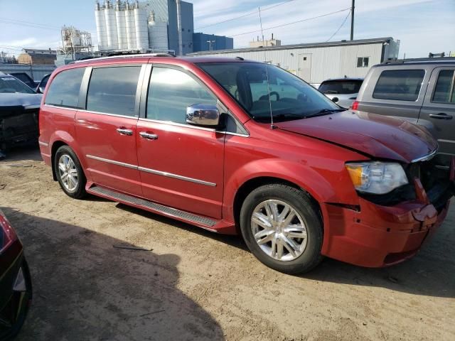 2010 Chrysler Town & Country Limited