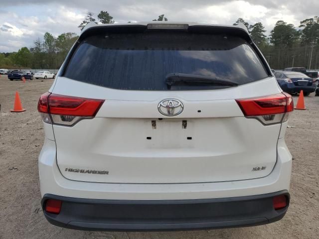 2018 Toyota Highlander SE