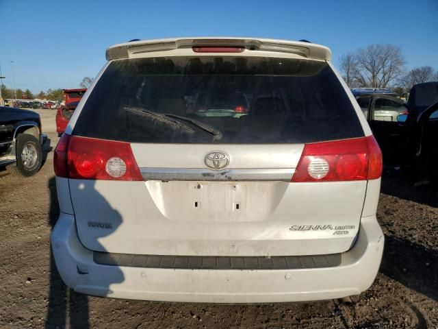 2006 Toyota Sienna XLE