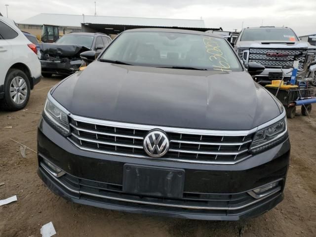 2017 Volkswagen Passat SEL Premium