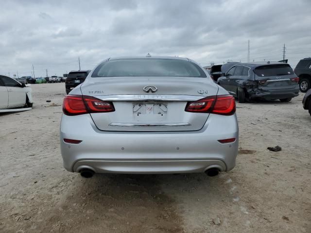 2015 Infiniti Q70 3.7