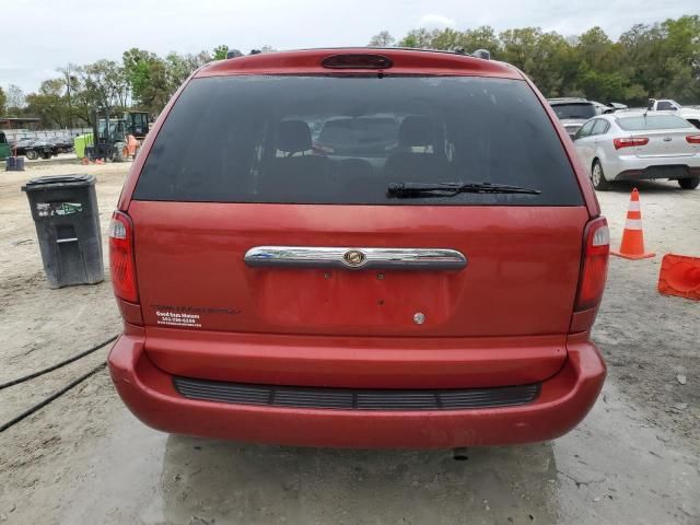 2006 Chrysler Town & Country