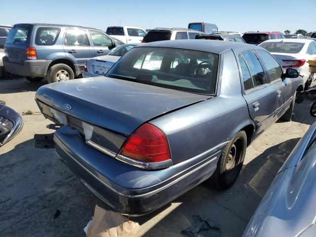 1998 Ford Crown Victoria LX