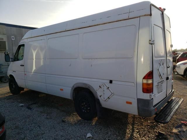 2005 Dodge Sprinter 2500