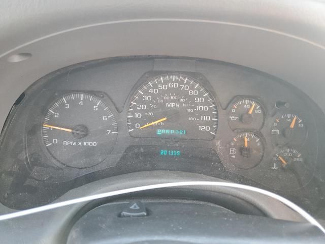 2004 Chevrolet Trailblazer LS