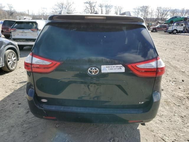 2015 Toyota Sienna LE