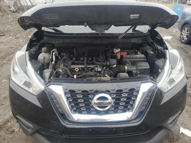 2019 Nissan Kicks S