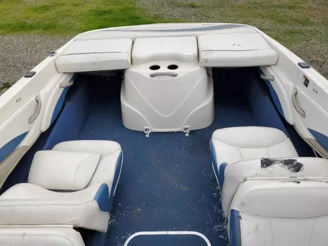 2001 Bayliner 185