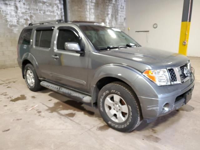 2006 Nissan Pathfinder LE