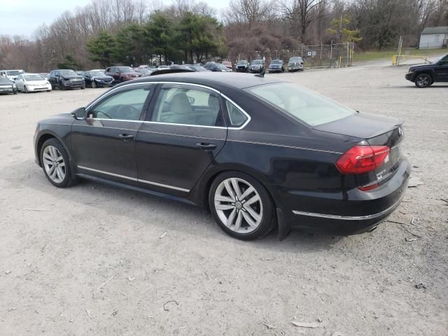 2016 Volkswagen Passat SEL