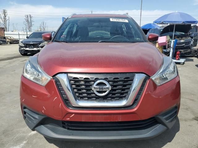 2019 Nissan Kicks S