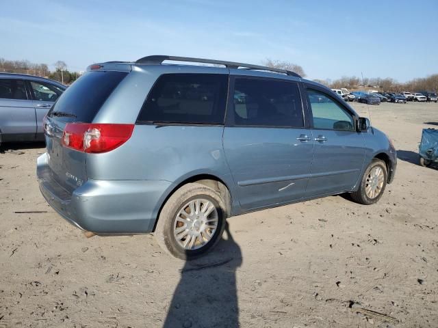 2008 Toyota Sienna XLE