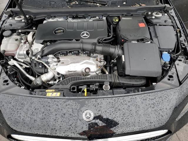 2022 Mercedes-Benz A 220 4matic