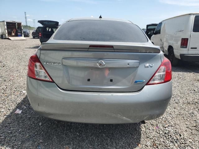 2013 Nissan Versa S