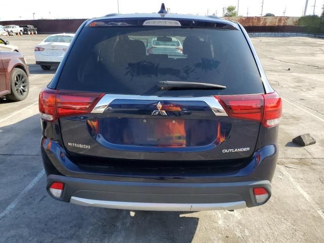 2017 Mitsubishi Outlander ES