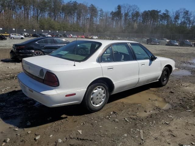 1999 Oldsmobile 88 Base