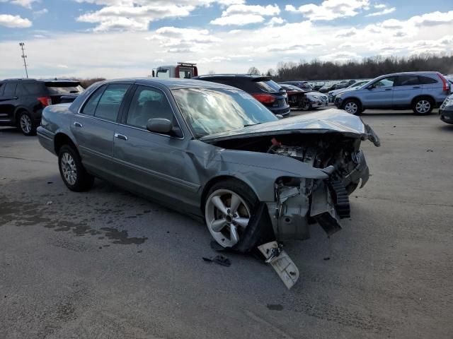 2003 Ford Crown Victoria LX