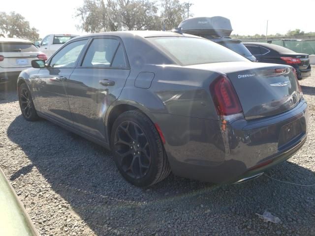 2019 Chrysler 300 S