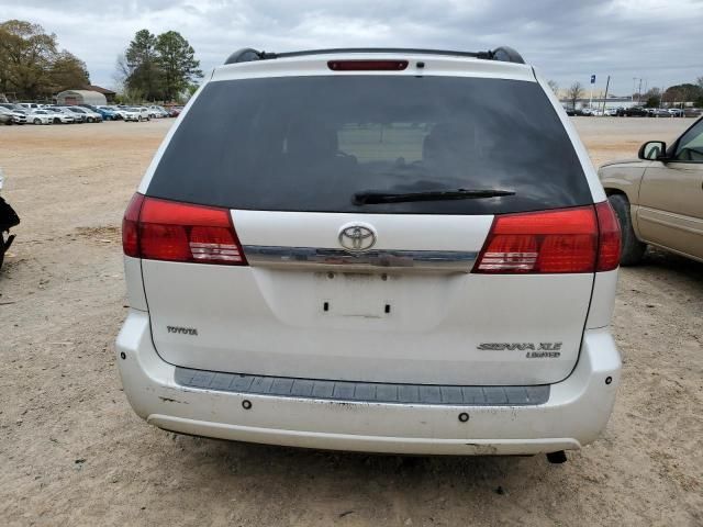 2005 Toyota Sienna XLE