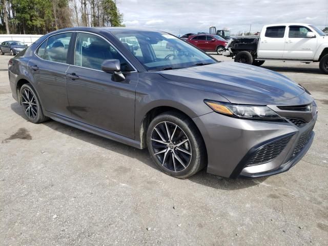 2021 Toyota Camry SE