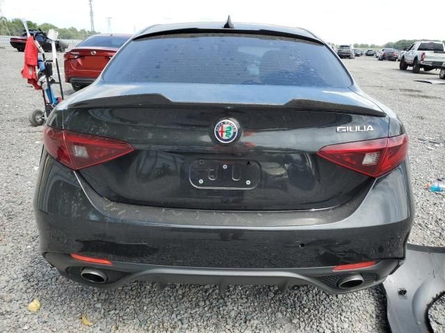 2017 Alfa Romeo Giulia TI