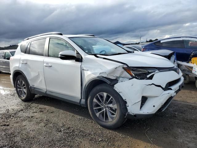 2017 Toyota Rav4 HV LE