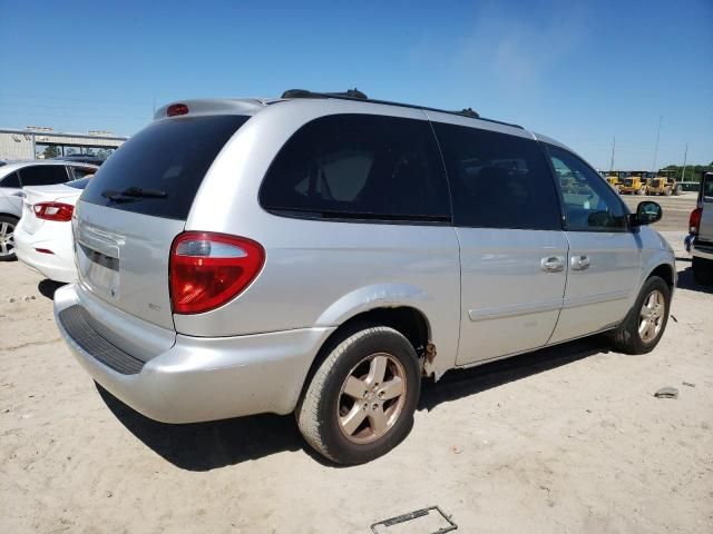 2005 Dodge Grand Caravan SXT