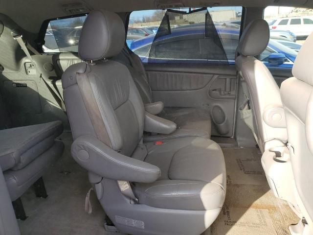 2009 Toyota Sienna XLE