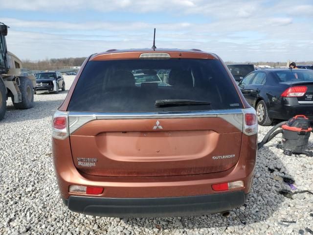 2014 Mitsubishi Outlander SE