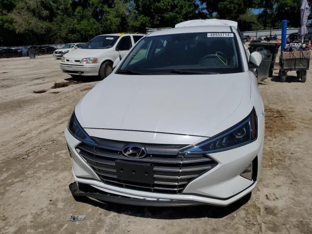 2020 Hyundai Elantra SE