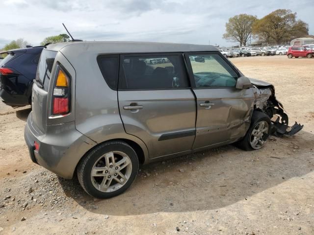 2011 KIA Soul +